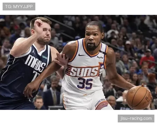 太阳三巨头合体击败快船 杜兰特关键时刻连中关键球